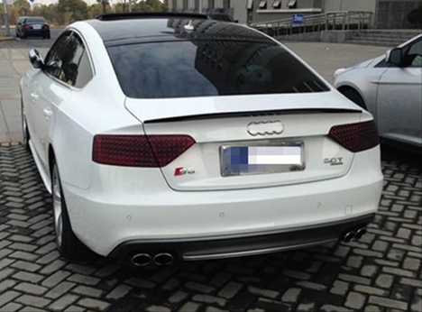 AUDI A5 2009-2016 IÇIN UYUMLU SPOILER - PIANO BLACK (PARLAK SIYAH)